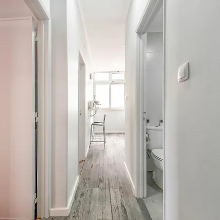 Guestready - Practical 1 Bdr Appt Near The Beach! Διαμέρισμα *